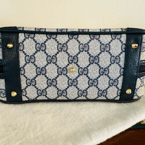 AUTHENTIC VINTAGE GUCCI Navy Monogram GG BAG 80’s W/GUCCI Dustbag Excellent Cond - Picture 8 of 14
